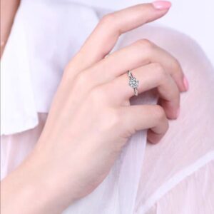 Round-Cut Solitaire Engagement Ring