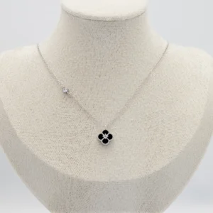 Clover Shaped Silver Necklace