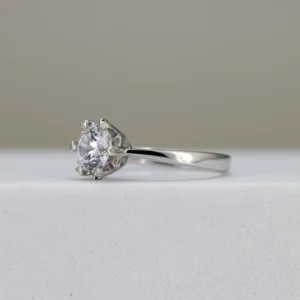 Round-Cut Floral Set Solitaire Ring