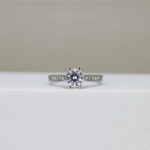 Round-Cut Pavé Engagement Ring